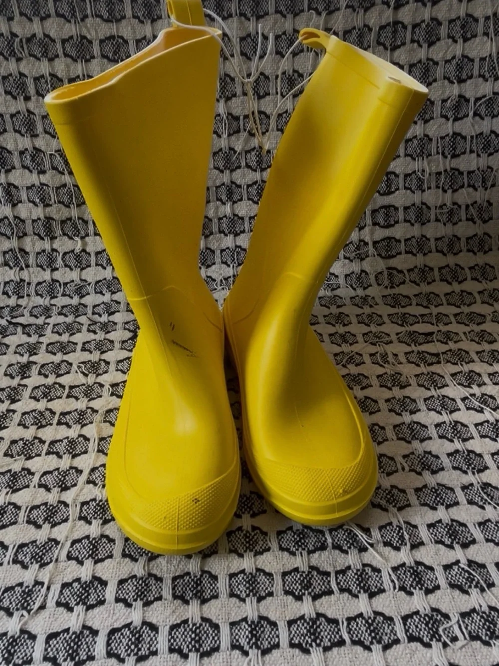 Cat & Jack Bright Yellow Kids Rain Boots